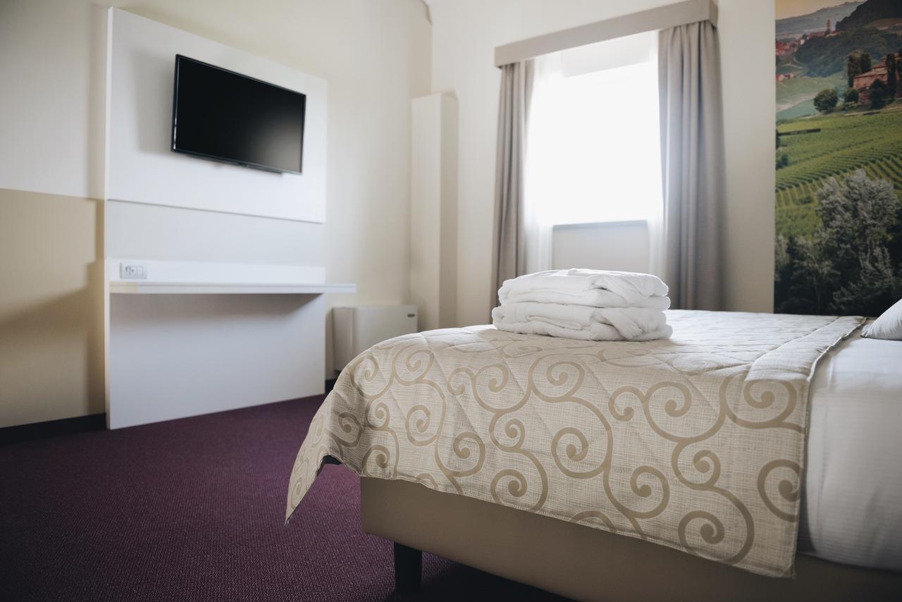 Cascina Speranza Hotel Riva presso Chieri Екстериор снимка